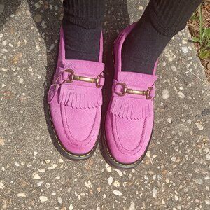 NWOT Doc Martens loafers